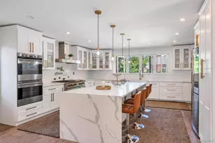 6 Ash Ln, Valley Stream, NY 11581 - Photo 7