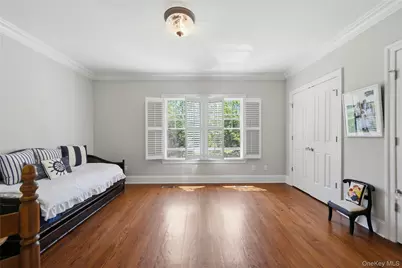 1330 Ridge Road, Syosset, NY 11791 - Photo 25