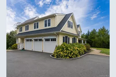 1330 Ridge Road, Syosset, NY 11791 - Photo 5