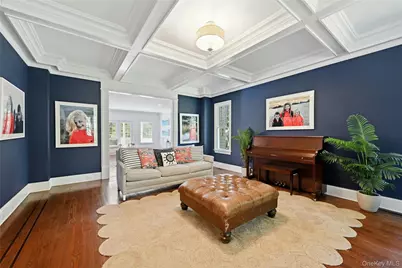 1330 Ridge Road, Syosset, NY 11791 - Photo 11