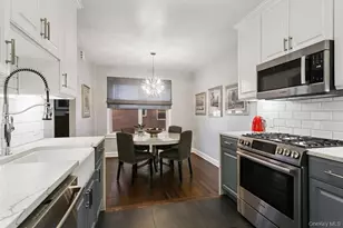 250 Bronxville Rd, Bronxville, NY 10708 - Photo 5