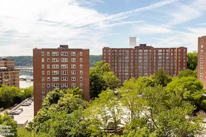 555 Kappock Street #12G, Bronx, NY 10463 - Photo 1