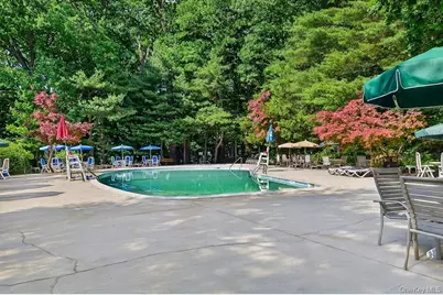 100 Dehaven Drive #512, Yonkers, NY 10703 - Photo 21