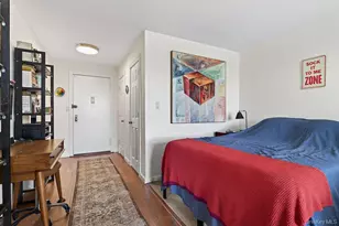 100 Dehaven Dr, Yonkers, NY 10703 - Photo 5