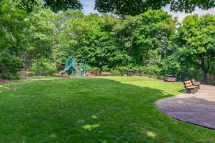100 Dehaven Dr, Yonkers, NY 10703 - Photo 25