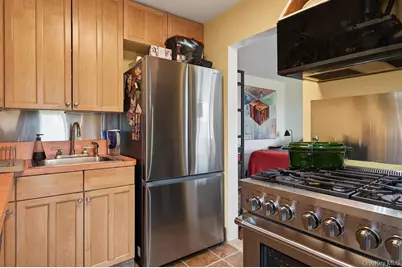 100 Dehaven Drive #512, Yonkers, NY 10703 - Photo 15