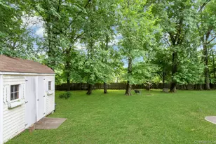 19 Flower Ln, Valley Cottage, NY 10989 - Photo 39