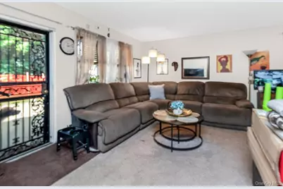 3683 Boller Avenue, Bronx, NY 10466 - Photo 11