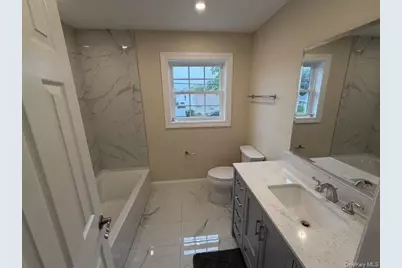 36 William Street, Copiague, NY 11726 - Photo 7