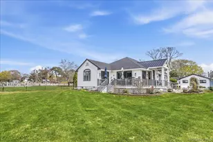 14 Penny Ln, Hampton Bays, NY 11946 - Photo 3