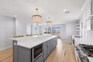 36 Virginia Ave, Long Beach, NY 11561 - Photo 11