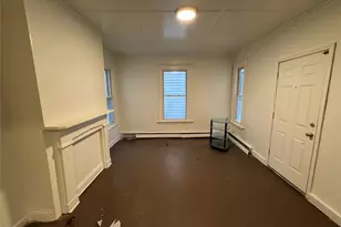 21 Jewett Ave, Poughkeepsie, NY 12601 - Photo 13