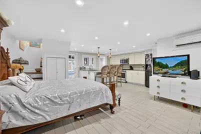 6037 69th Place, Maspeth, NY 11378 - Photo 23