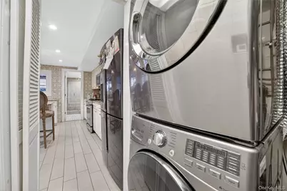 6037 69th Place, Maspeth, NY 11378 - Photo 27