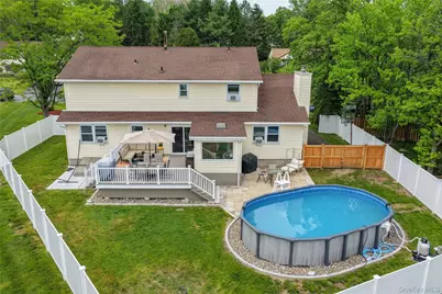 37 Guernsey Drive, New Windsor, NY 12553 - Photo 3