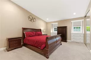44 Hidden Ridge Dr, Syosset, NY 11791 - Photo 11