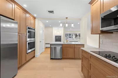 31 Cail Drive, East Rockaway, NY 11518 - Photo 11