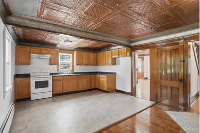 708 Burlingham Road, Pine Bush, NY 12566 - Photo 19
