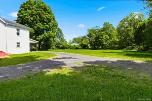 708 Burlingham Rd, Pine Bush, NY 12566 - Photo 39