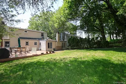 114 Hilldale Road, Albertson, NY 11507 - Photo 25