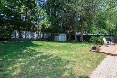 114 Hilldale Road, Albertson, NY 11507 - Photo 23
