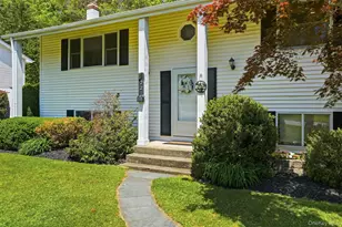 22 Kendell Dr, Wappingers Falls, NY 12590 - Photo 5