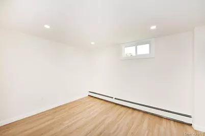 79 Columbus Boulevard, Amityville, NY 11701 - Photo 17