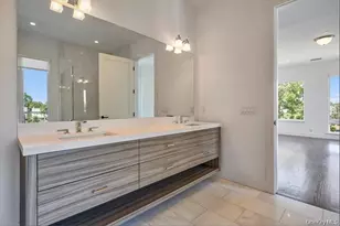 422 E Boston Post Rd, Mamaroneck, NY 10543 - Photo 15