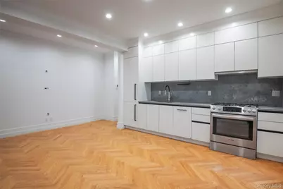 24-51 38 Street #A4, Astoria, NY 11103 - Photo 9