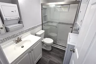 525 Riverleigh Ave, Riverhead, NY 11901 - Photo 5