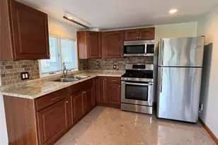 12 Reed Dr, Deer Park, NY 11729 - Photo 3