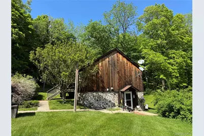84 Foster Road, Middletown, NY 10941 - Photo 3