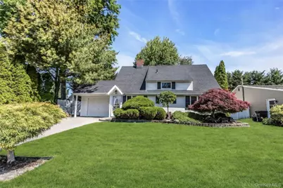 259 Willowood Drive, Wantagh, NY 11793 - Photo 1