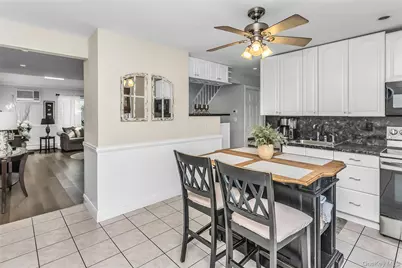 259 Willowood Drive, Wantagh, NY 11793 - Photo 5