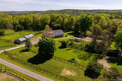 52 Pells Road, Rhinebeck, NY 12572 - Photo 3