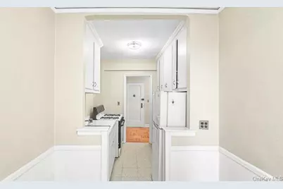 860 Grand #7M, Bronx, NY 10451 - Photo 11