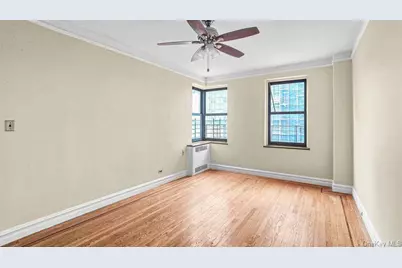 860 Grand #7M, Bronx, NY 10451 - Photo 9