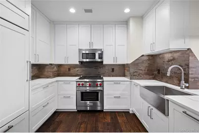 10 City Place #8H, White Plains, NY 10601 - Photo 5
