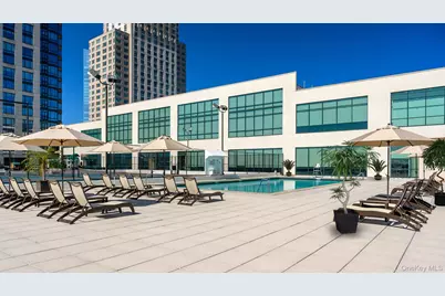 10 City Place #8H, White Plains, NY 10601 - Photo 29