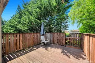 5 Linden Ave, Farmingdale, NY 11735 - Photo 25