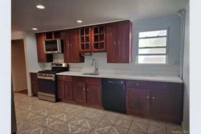 139 Sickles Avenue #2, New Rochelle, NY 10801 - Photo 3