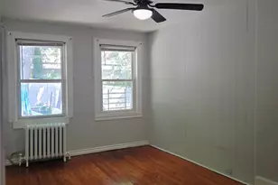 139 Sickles Ave, New Rochelle, NY 10801 - Photo 11