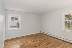 22 Wood St, Lynbrook, NY 11563 - Photo 15