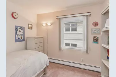 22 Wood Street, Lynbrook, NY 11563 - Photo 11