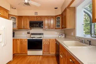 4 Irene Ln, Shelter Island, NY 11964 - Photo 9