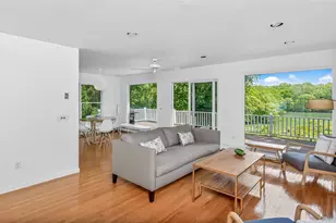4 Irene Ln, Shelter Island, NY 11964 - Photo 9