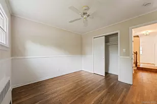 24 Russell St, Amityville, NY 11701 - Photo 11