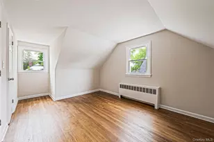 24 Russell St, Amityville, NY 11701 - Photo 19