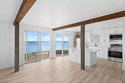 154 Shore Drive E, Amagansett, NY 11930 - Photo 13