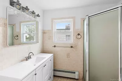 154 Shore Drive E, Amagansett, NY 11930 - Photo 5